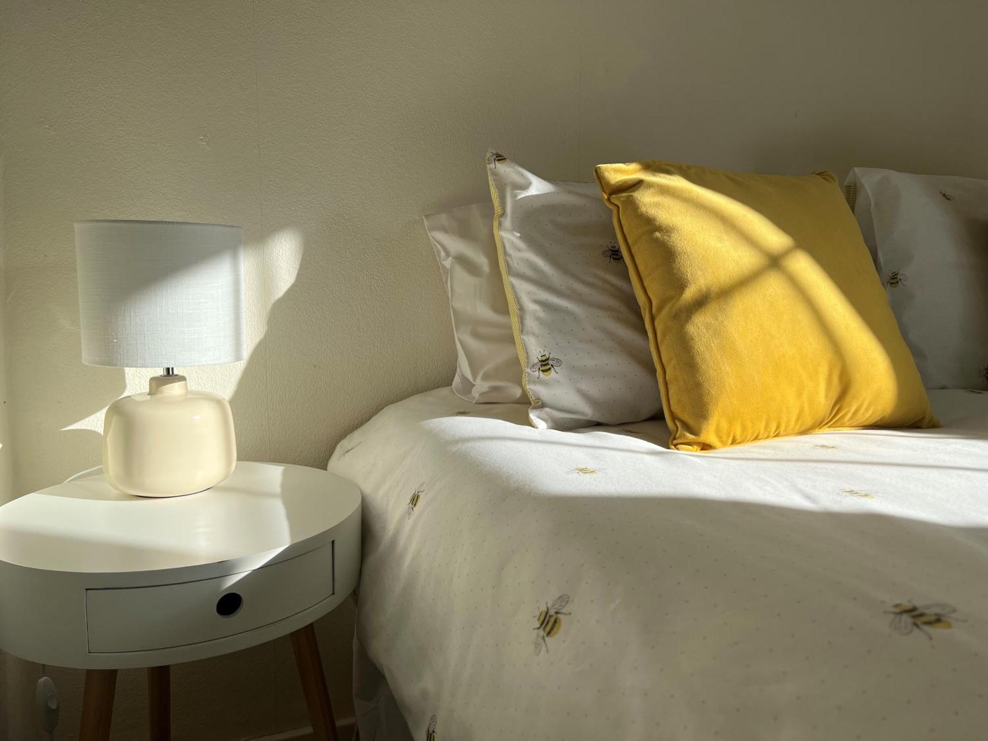 Bumblebee Cottage - Cosy Cottage In Area Of Outstanding Natural Beauty هيميل هيمبستيد المظهر الخارجي الصورة